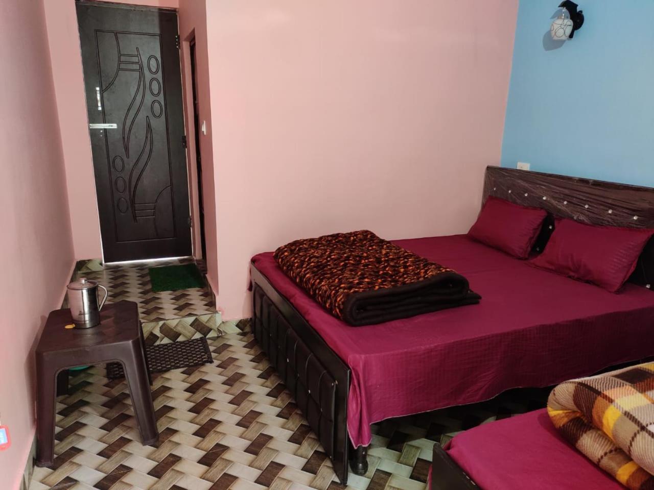 Rudraprayāg Prince Homestay & Restaurant מראה חיצוני תמונה
