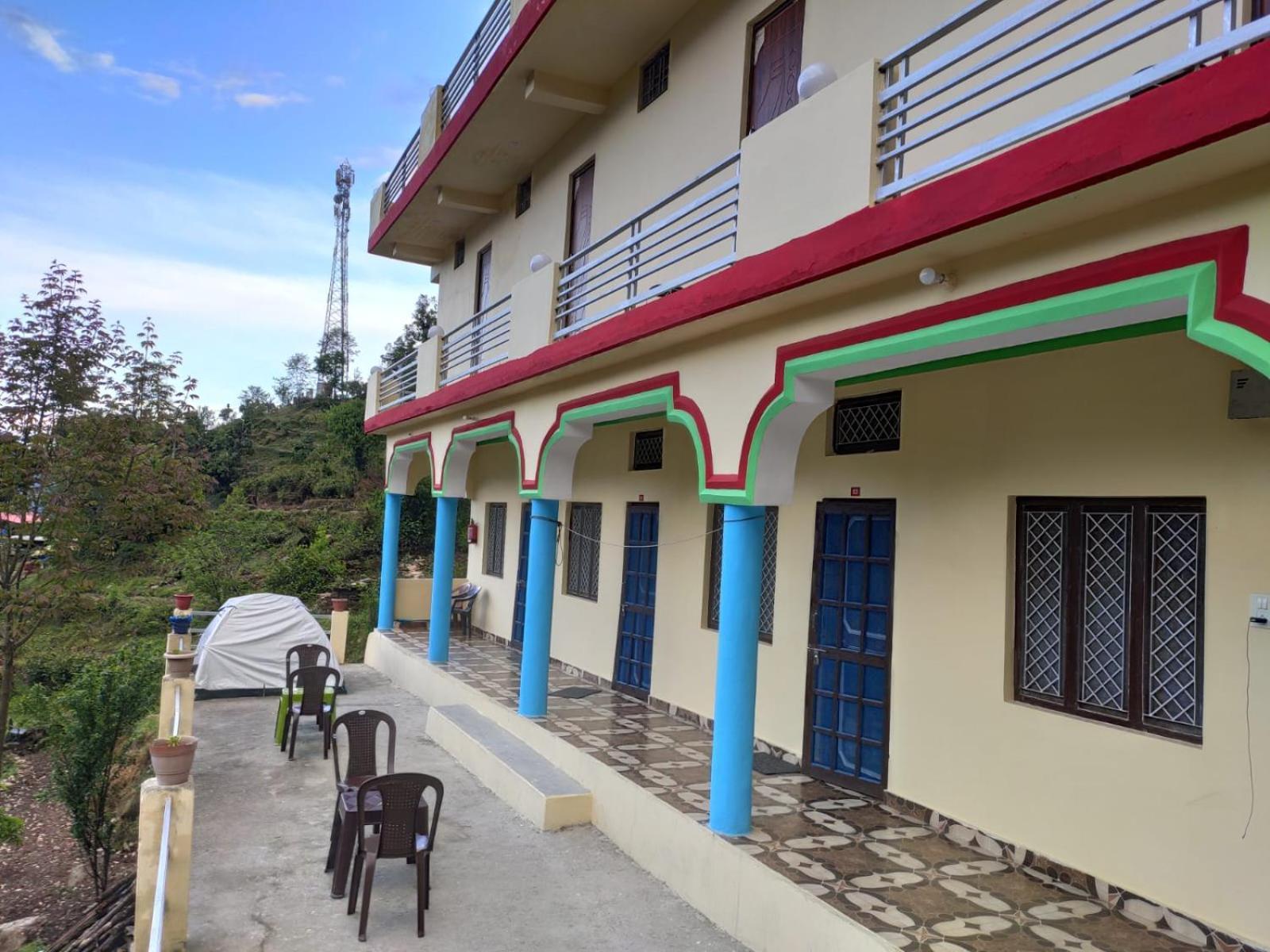 Rudraprayāg Prince Homestay & Restaurant מראה חיצוני תמונה