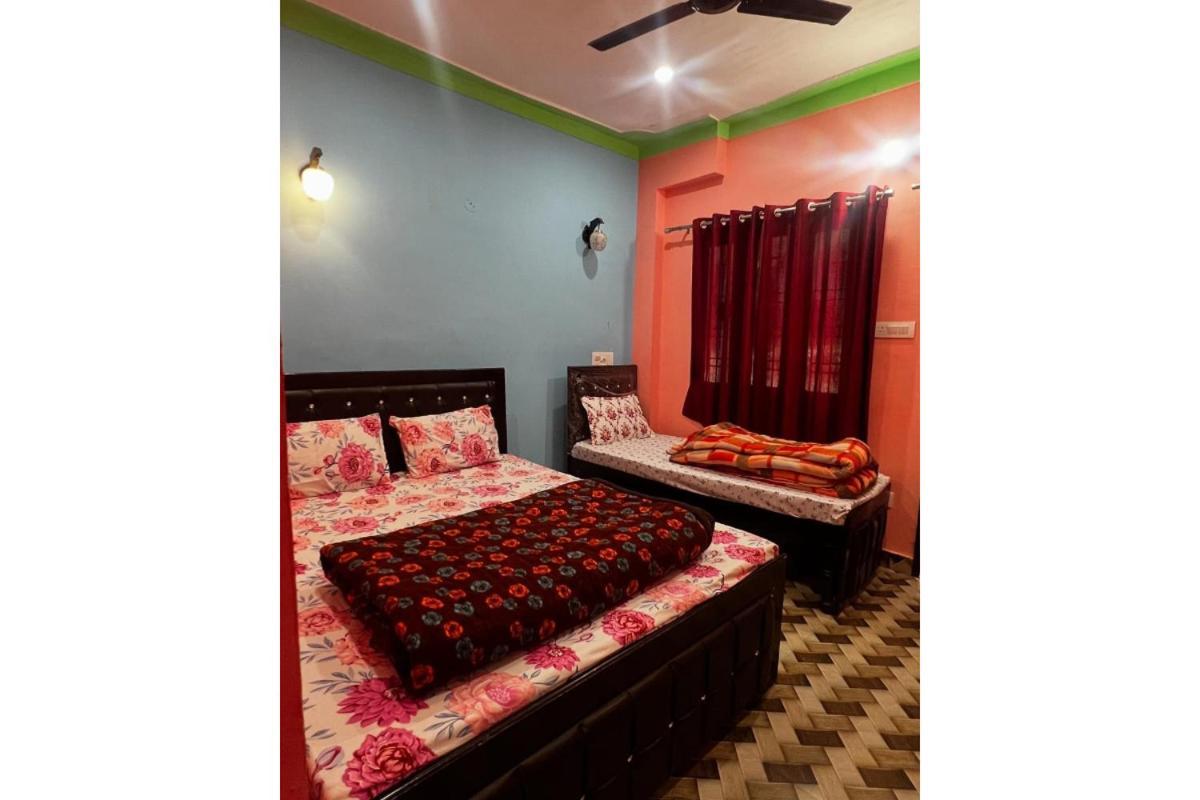 Rudraprayāg Prince Homestay & Restaurant מראה חיצוני תמונה
