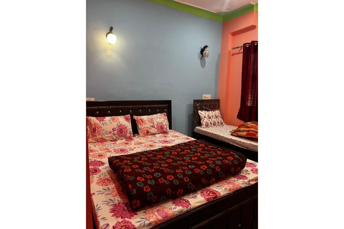 Rudraprayāg Prince Homestay & Restaurant מראה חיצוני תמונה