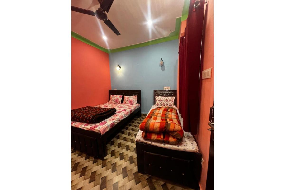 Rudraprayāg Prince Homestay & Restaurant מראה חיצוני תמונה