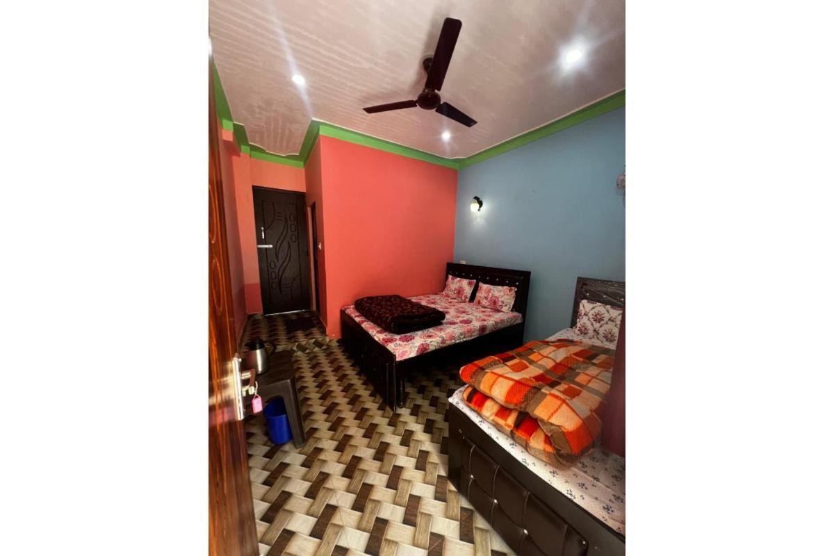 Rudraprayāg Prince Homestay & Restaurant מראה חיצוני תמונה